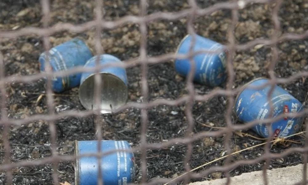 Θεσσαλονίκη: Επίθεση με αυτοσχέδιο εμπρηστικό μηχανισμό στη ΔΕΔΔΗΕ